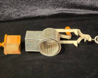 1950s VINTAGE A.S. 805 UNIVERSAL KITCHEN GRINDER