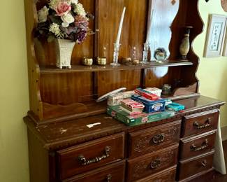 Large dresser: top can be removed. Would be great painted with new drawer pulls