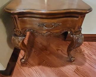 Side table, 2 available