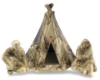 Native American Horsehair Pottery Figures & Teepee