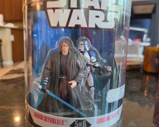 Various Star Wars figures