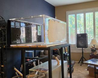Custom fish tank w/ pump parts