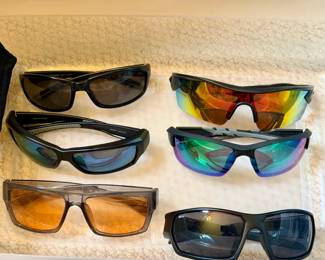 (6) Pairs Of Sunglasses Feat Polarized