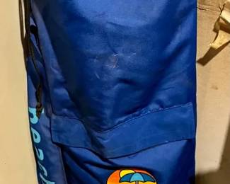 BeachBub Beach Umbrella and Carrying Bag