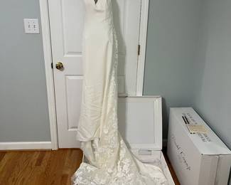 H100 - $300. Morilee Madeline Gardner. Size 8. Wedding Dress.
