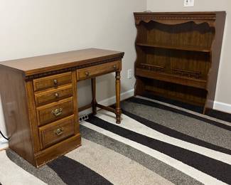 H84 - $60. 2 Piece Desk with Hutch. Desk measures 40.5” W x 18” D x 30.25“ Tall. Top shelf unit measures 40“ W x 11.25” D x 44.5” Tall. Everything works - minor surface wear - see photos.
