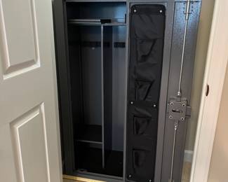 H78 - $125. Cabela’s 18 Gun Cabinet. Key only. Not a fire/water safe. Measures 21“ W x 18” x 55” Tall.