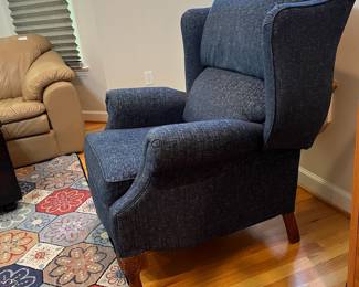 H43 - $125. La-Z-Boy Reclining Arm Chair. Measures 32” W x 38” D x floor to seat 19” x floor to back 41” Tall.
