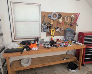 OVERVIEWS! Beautiful - Clean home. Come and shop to find some treasures!If these items don't have individual photos we can not hold for you - you MUST schedule an appointment to come and browse.