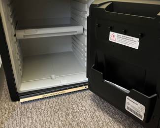 H85 - $100. Sentry Safe Model SFW123GTC. Fire & Water Safe. Key Lock and Electronic Lock. Measures 16" W x 17" D x 18" Tall.