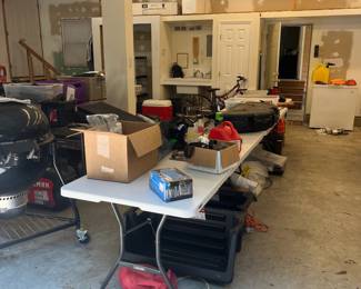 OVERVIEWS! Beautiful - Clean home. Come and shop to find some treasures!If these items don't have individual photos we can not hold for you - you MUST schedule an appointment to come and browse.