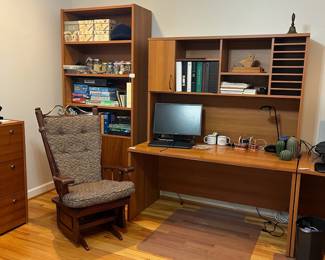 OVERVIEWS! Beautiful - Clean home. Come and shop to find some treasures!If these items don't have individual photos we can not hold for you - you MUST schedule an appointment to come and browse.