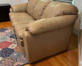 H51 - $175. Tan Leather Couch by Palliser Furniture "Shanelle Sofa Classic". Measures 88” W x 36“ D x floor to seat 17” x floor to back 32” Tall.