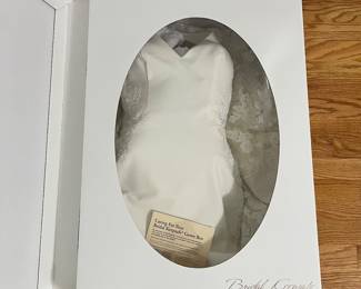 H100 - $300. Morilee Madeline Gardner. Size 8. Wedding Dress.