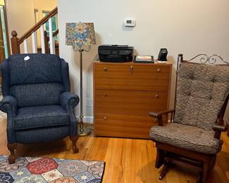 OVERVIEWS! Beautiful - Clean home. Come and shop to find some treasures!If these items don't have individual photos we can not hold for you - you MUST schedule an appointment to come and browse.