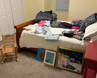 OVERVIEWS! Beautiful - Clean home. Come and shop to find some treasures!If these items don't have individual photos we can not hold for you - you MUST schedule an appointment to come and browse.