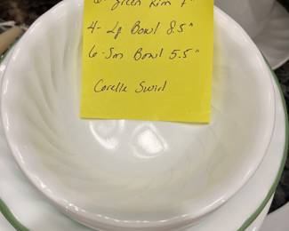 H98 - $50. Vintage Corelle Bowl 16 Piece Set. 4 - 8.5" bowls. 6 -7" bowls, and 6 - 5.5" green rimmed bowls.