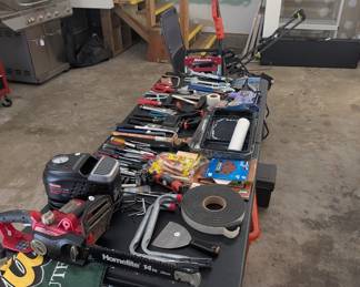OVERVIEWS! Beautiful - Clean home. Come and shop to find some treasures!If these items don't have individual photos we can not hold for you - you MUST schedule an appointment to come and browse.