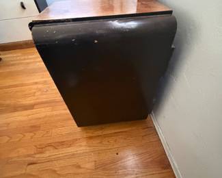 AMODEC (American Modern Decoration Company Vanity