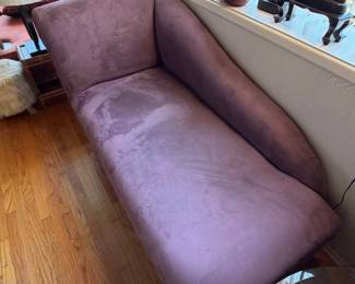 modern mauve velvet chaise longue