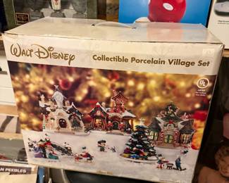 the 2006 Walt Disney Brass Key Collectible Porcelain Village Set