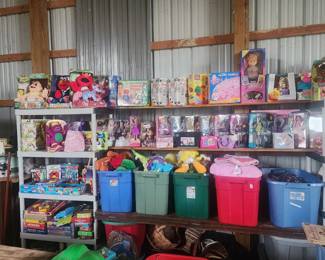 Toy wall