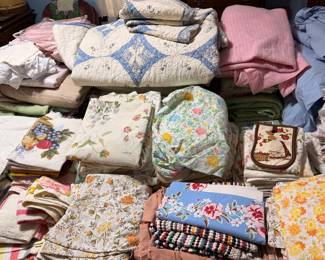 Vintage Linens and Quilts