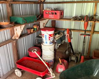 Wheelbarrow/Red Wagon