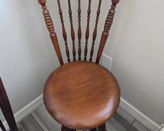 Antique Piano Chair