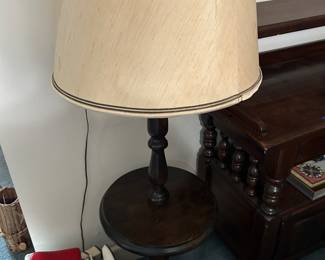 Lamp table