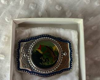 Fish belt buckle