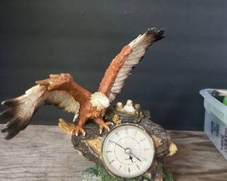Eagle clock