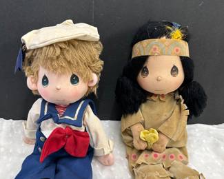 Precious moments dolls 