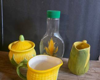Corn, pitcher sugar, dish