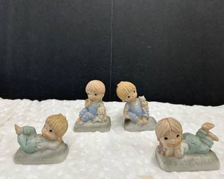 Ceramic figures