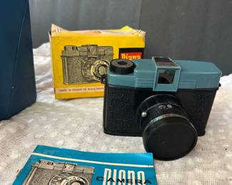 Diana camera 