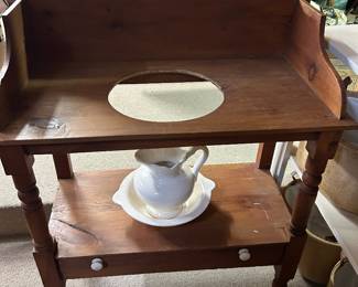 Vintage wooden wash station 