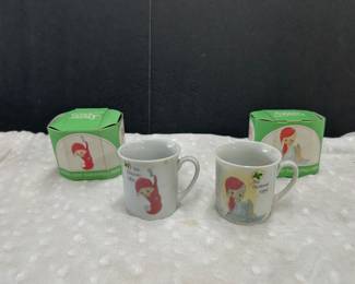 Precious moments mugs 