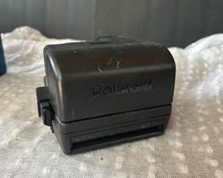 Polaroid (2)
