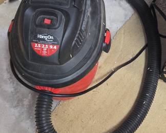 Shop-Vac HangOn 2.5 Gallon Wet/Dry Vacuum