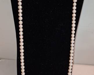 Belle de Mer Freshwater Pearl Strand Necklace