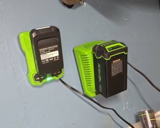 Greenworks 24V Cordless Leaf Blower with 2.0Ah Battery and Charger