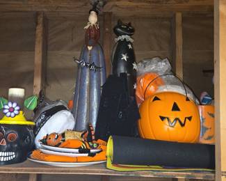 Assorted Halloween Decorative Lot