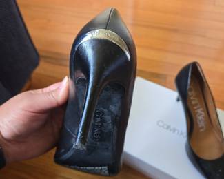 Calvin Klein Gayle Pointed-Toe Stiletto Pumps