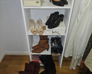 Vintage Womens Shoes / boots