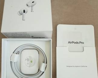 Mint in box Apple Air pods