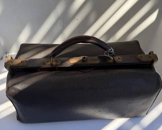 Doctors bag used in various films