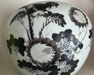 Japanese Kutani Ware Porcelain Jar with Bird and Floral Motif
