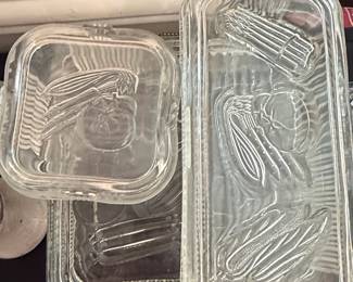 Federal Glass Vegetable Pattern Refrigerator Dish Set