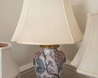 Vintage Chinoiserie Famille Rose Porcelain Table Lamp